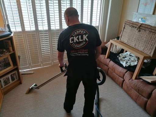 Expert Guide to Carpet Cleaning Services in Manchester